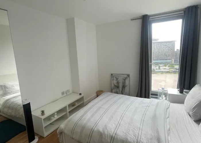 City View Luxury Apartment